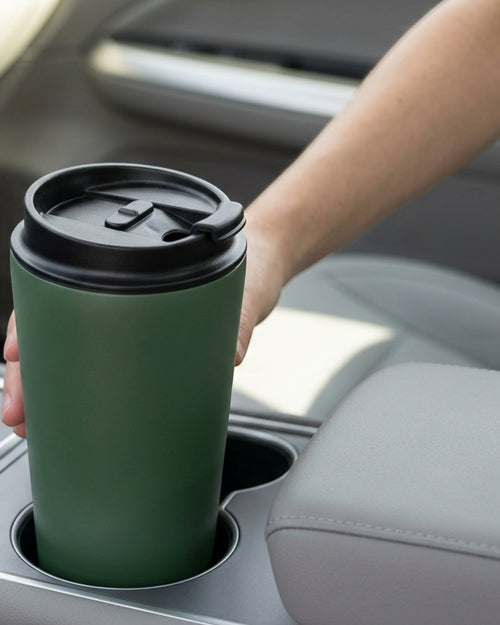 Modne Insulated Commuter Mug with Locking Flip Lid 500 ml Forest Green - Lifestyle view